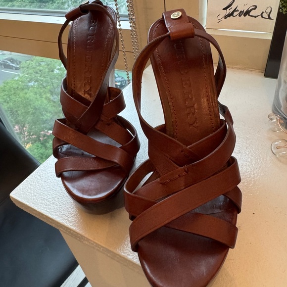 Burberry Women's Brown Leather Sandals wedges - Picture 3 of 11